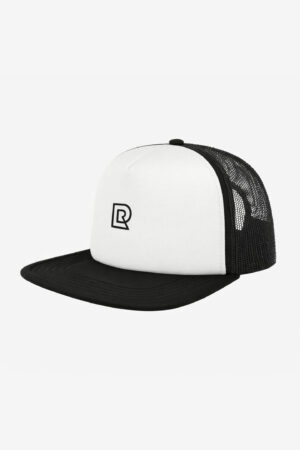 Snapback Trucker Pala Recta 2026